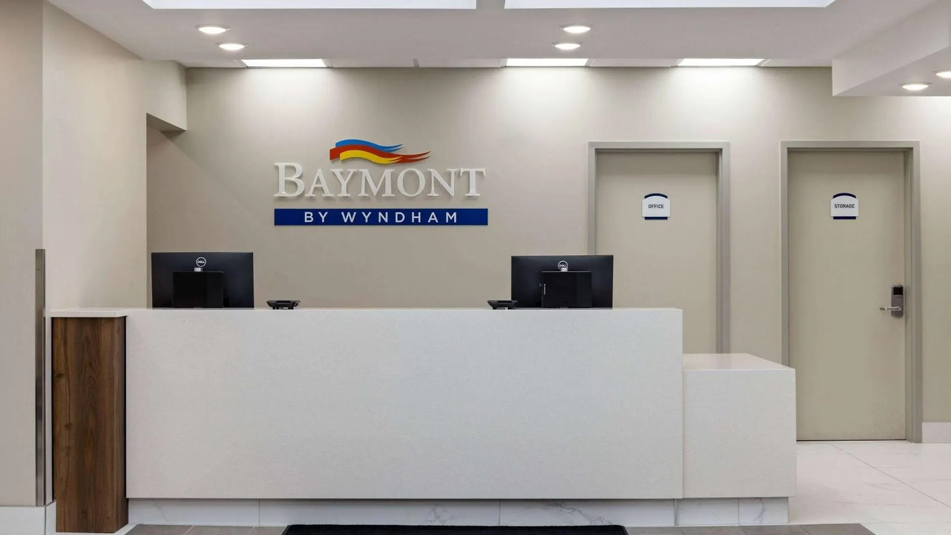 Baymont By Wyndham West Edmonton Hotel