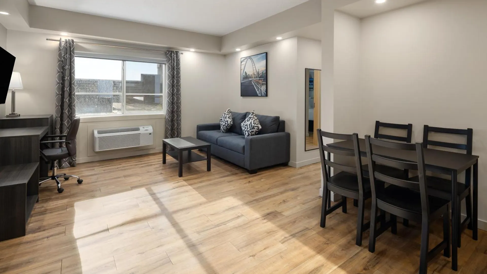 Baymont By Wyndham West Edmonton Hotel Canada