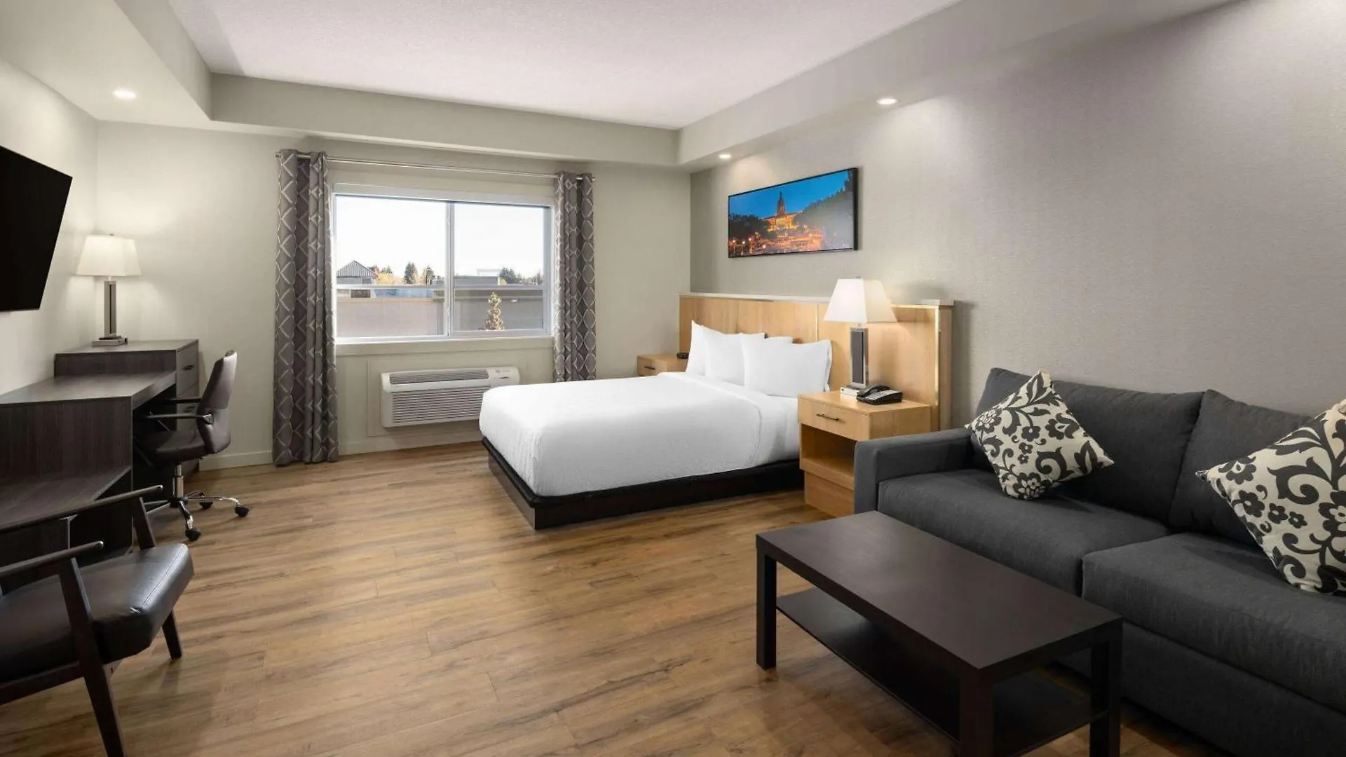Baymont By Wyndham West Edmonton location