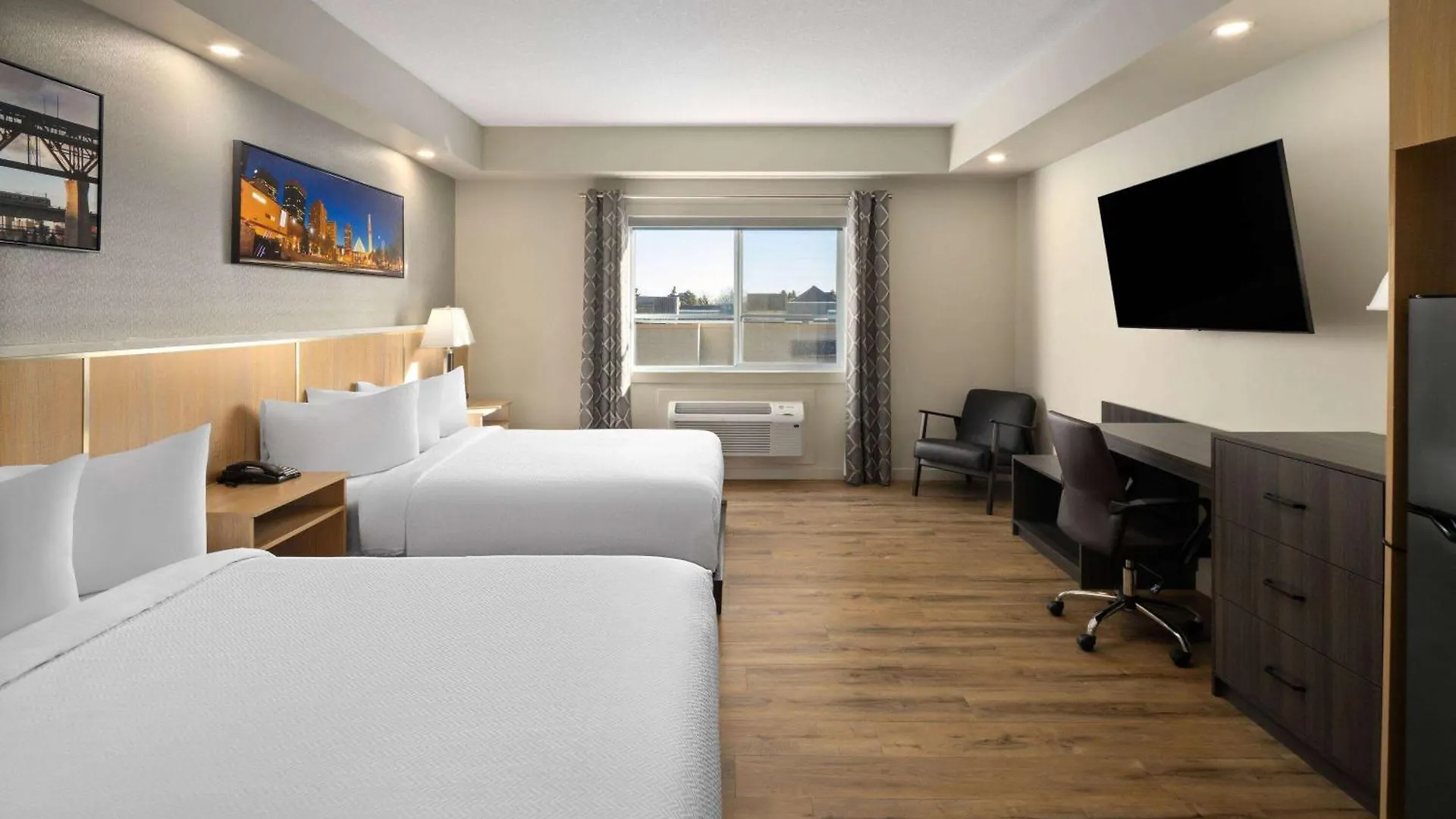 Baymont By Wyndham West Edmonton Hotel